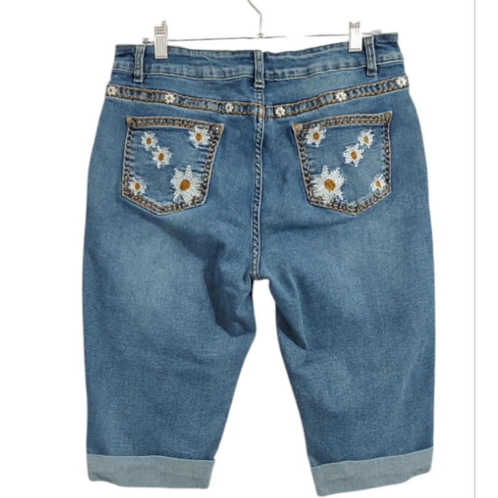 Blue Button Fly Daisy Print Bermuda Denim Shorts - Picture 2 of 4
